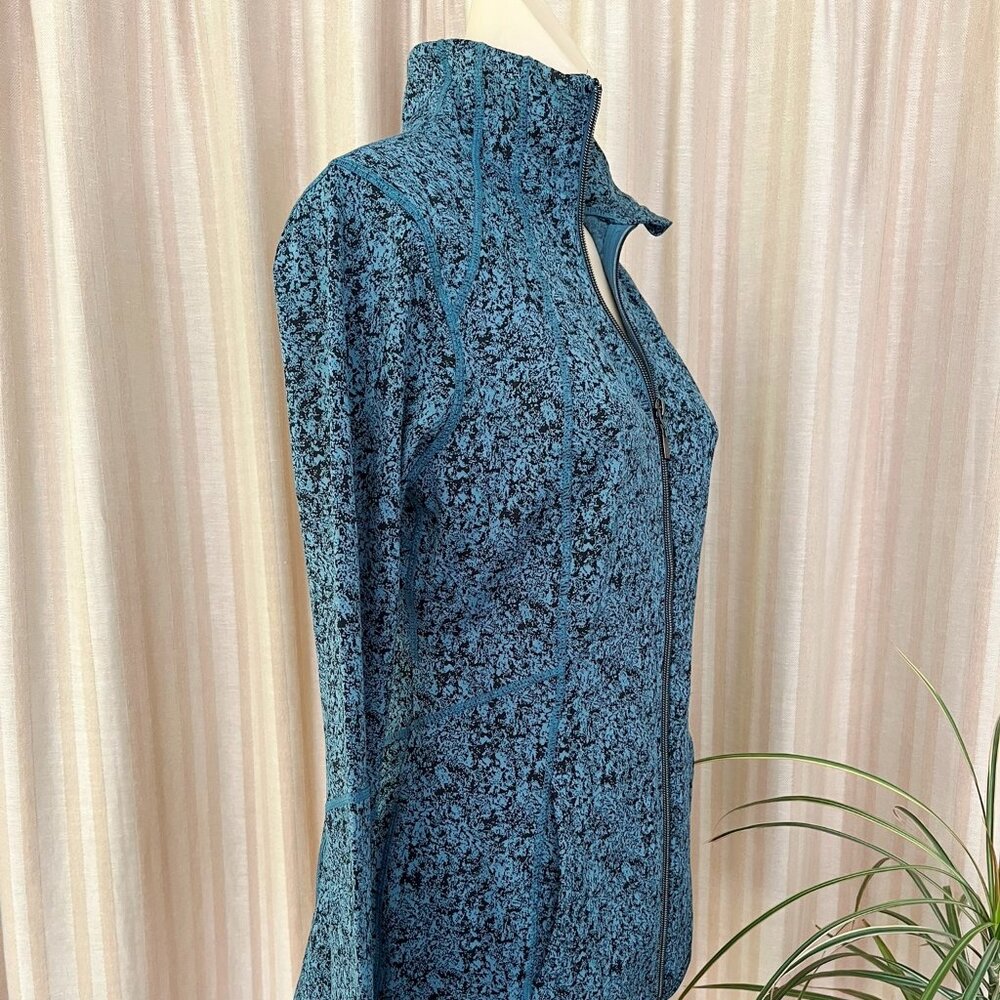 Member's Mark patterned track jacket in teal with full zip, side pockets